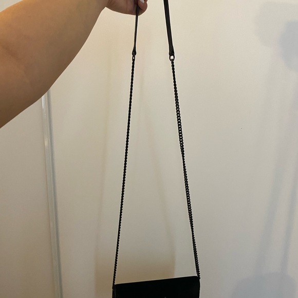 YSL All Black Wallet On Chain With Diamonds - Picture 2 of 6